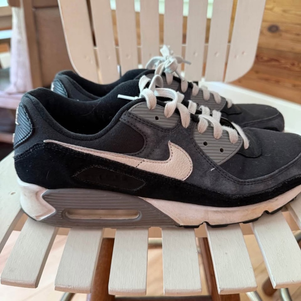 Navy and Gray Men’s Nike Air Sneakers